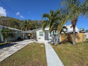 953 NE 37th St, Oakland Park FL 33334