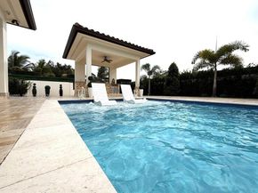 Undisclosed Address #A11944885, Miami FL 33165