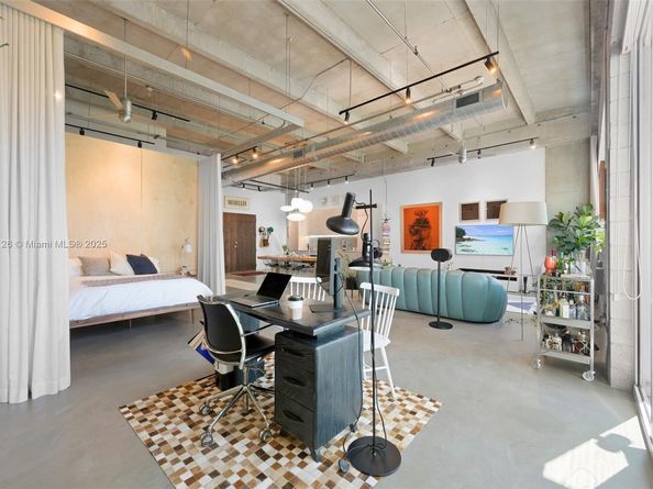 1749 NE Miami Ct 316, Miami FL 33132