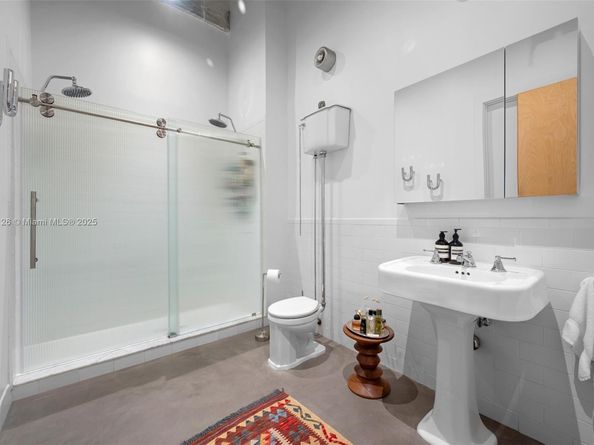 1749 NE Miami Ct 316, Miami FL 33132