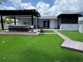 1433 SW 92nd Pl, Miami FL 33174