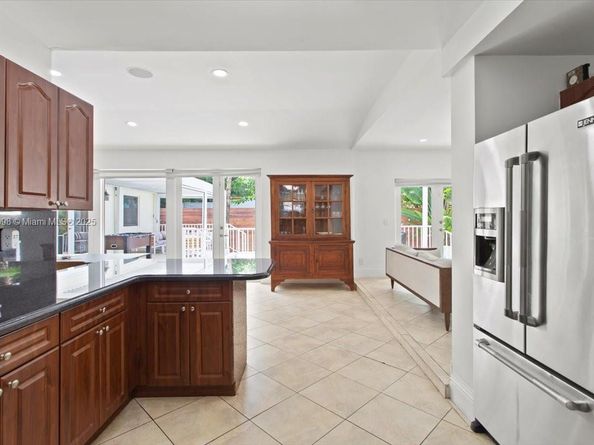 4190 Pamona Ave, Miami FL 33133