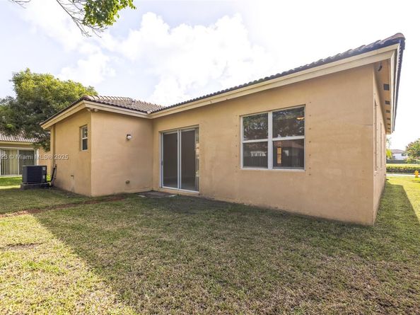 1780 SE 19th Ter, Homestead FL 33035