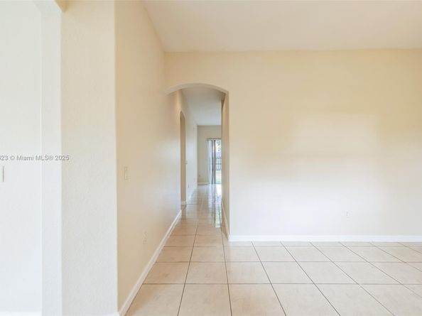 1780 SE 19th Ter, Homestead FL 33035