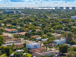 2544 SW 19th St, Miami FL 33145