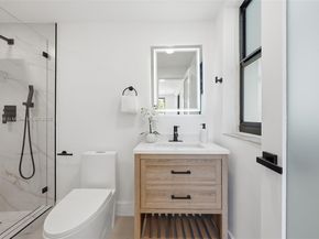 2544 SW 19th St, Miami FL 33145