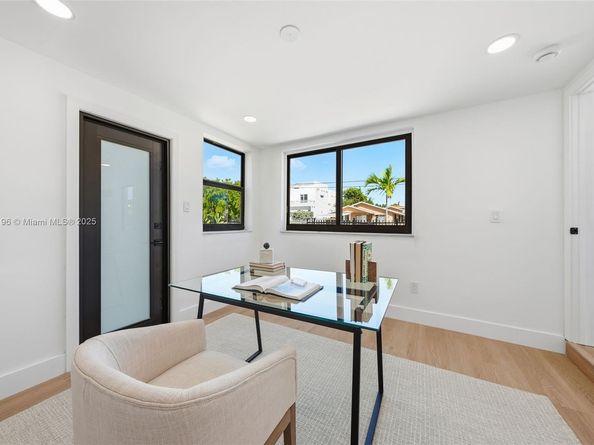 2544 SW 19th St, Miami FL 33145