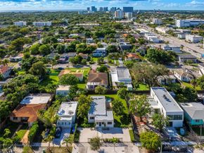 2544 SW 19th St, Miami FL 33145