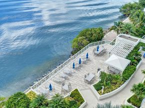 3000 Island Blvd 1106, Aventura FL 33160