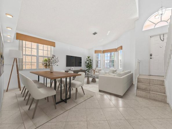 15181 NW 6th Ct, Pembroke Pines FL 33028