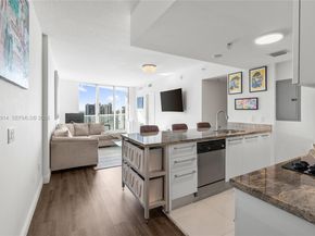 185 SW 7th St 2702, Miami FL 33130