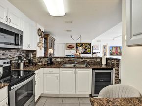 215 SW 42nd Ave 704, Miami FL 33134