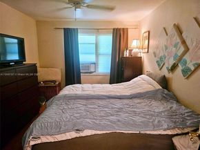 1909-1911 Mayo St, Hollywood FL 33020