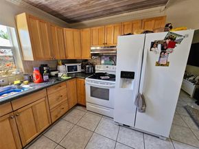 1909-1911 Mayo St, Hollywood FL 33020