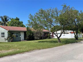 1909-1911 Mayo St, Hollywood FL 33020