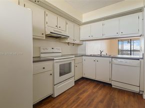 110 Lake Emerald Dr 404, Oakland Park FL 33309