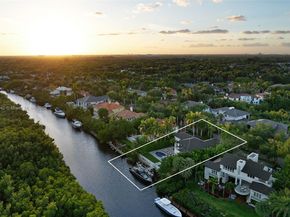 144 Paloma Dr, Coral Gables FL 33143