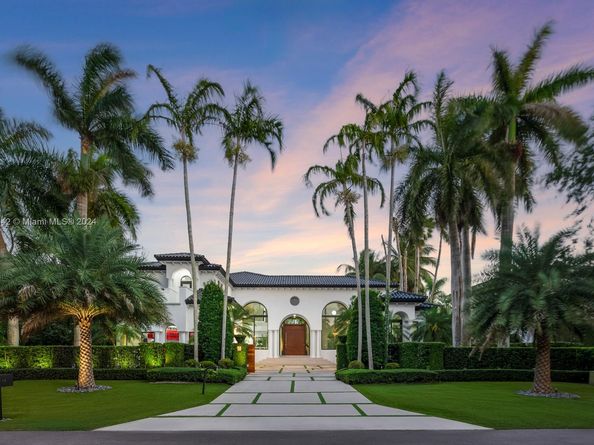 144 Paloma Dr, Coral Gables FL 33143