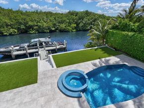 144 Paloma Dr, Coral Gables FL 33143