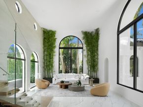 144 Paloma Dr, Coral Gables FL 33143