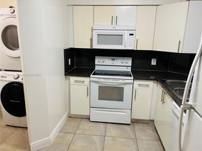 6115 NW 186th St 202, Hialeah FL 33015