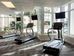801 Brickell Key Blvd 1901, Miami FL 33131