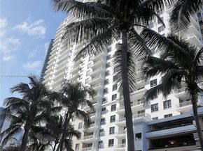 801 Brickell Key Blvd 1901, Miami FL 33131