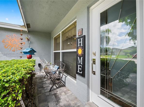 11741 NW 43rd Pl, Sunrise FL 33323