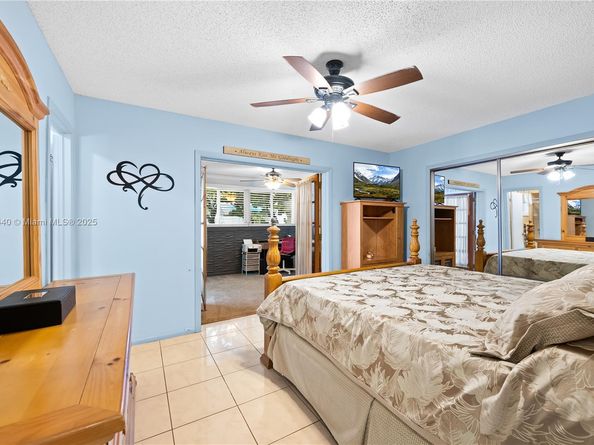 11741 NW 43rd Pl, Sunrise FL 33323