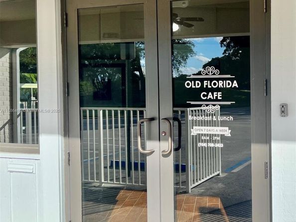 2144 Cambridge G 2144, Deerfield Beach FL 33442