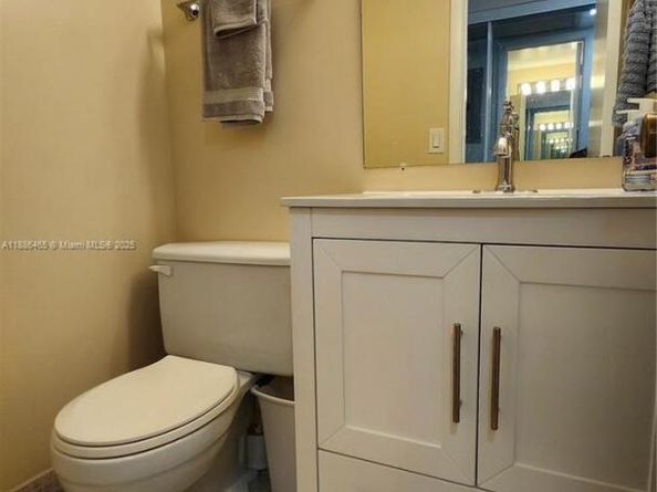 2144 Cambridge G 2144, Deerfield Beach FL 33442