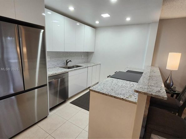 2144 Cambridge G 2144, Deerfield Beach FL 33442