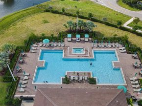 12147 NW 23rd Ct, Miami FL 33167