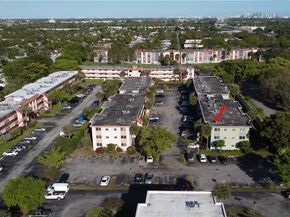 5935 Del Lago Cir 209, Sunrise FL 33313