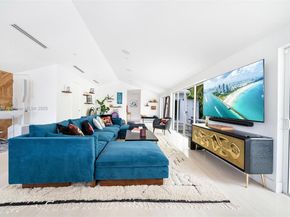 520 E Dilido Dr, Miami Beach FL 33139