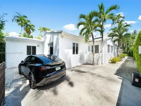 520 E Dilido Dr, Miami Beach FL 33139