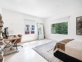 520 E Dilido Dr, Miami Beach FL 33139