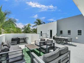 2612 Key Largo Ln, Fort Lauderdale FL 33312