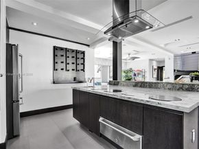 2612 Key Largo Ln, Fort Lauderdale FL 33312