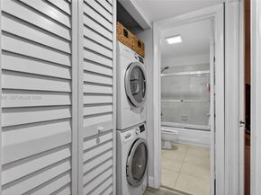 8150 W Mcnab Rd 304, Tamarac FL 33321