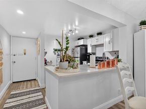 8150 W Mcnab Rd 304, Tamarac FL 33321