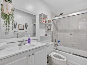 8150 W Mcnab Rd 304, Tamarac FL 33321