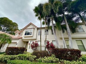 5790 Coach House Cir E, Boca Raton FL 33486