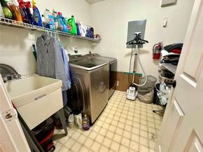 5790 Coach House Cir E, Boca Raton FL 33486