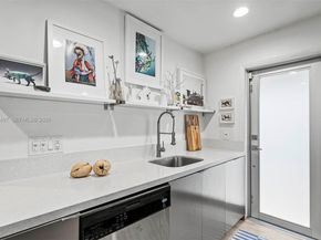 1360 SW 14th St, Miami FL 33145