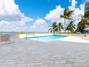 345 Ocean Dr 819, Miami Beach FL 33139