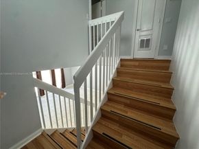 197 E Santa Barbara Way, Palm Beach Gardens FL 33410