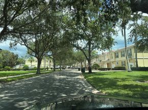 197 E Santa Barbara Way, Palm Beach Gardens FL 33410