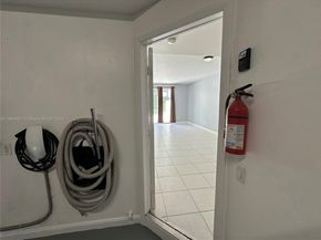 197 E Santa Barbara Way, Palm Beach Gardens FL 33410