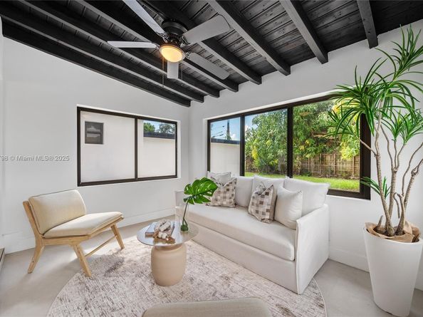6280 SW 24th St, Miami FL 33155